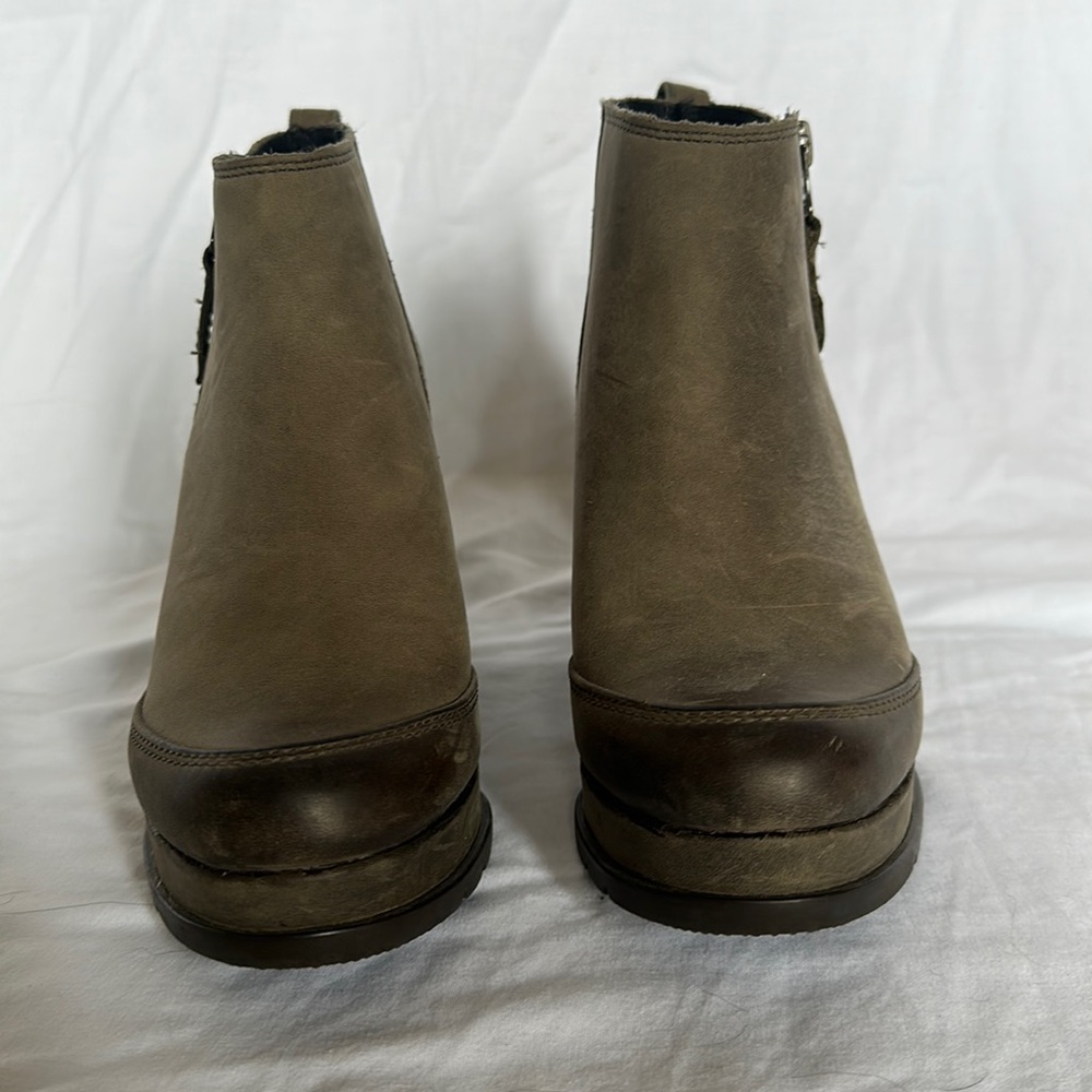 Sorel Women’s Ankle Boots